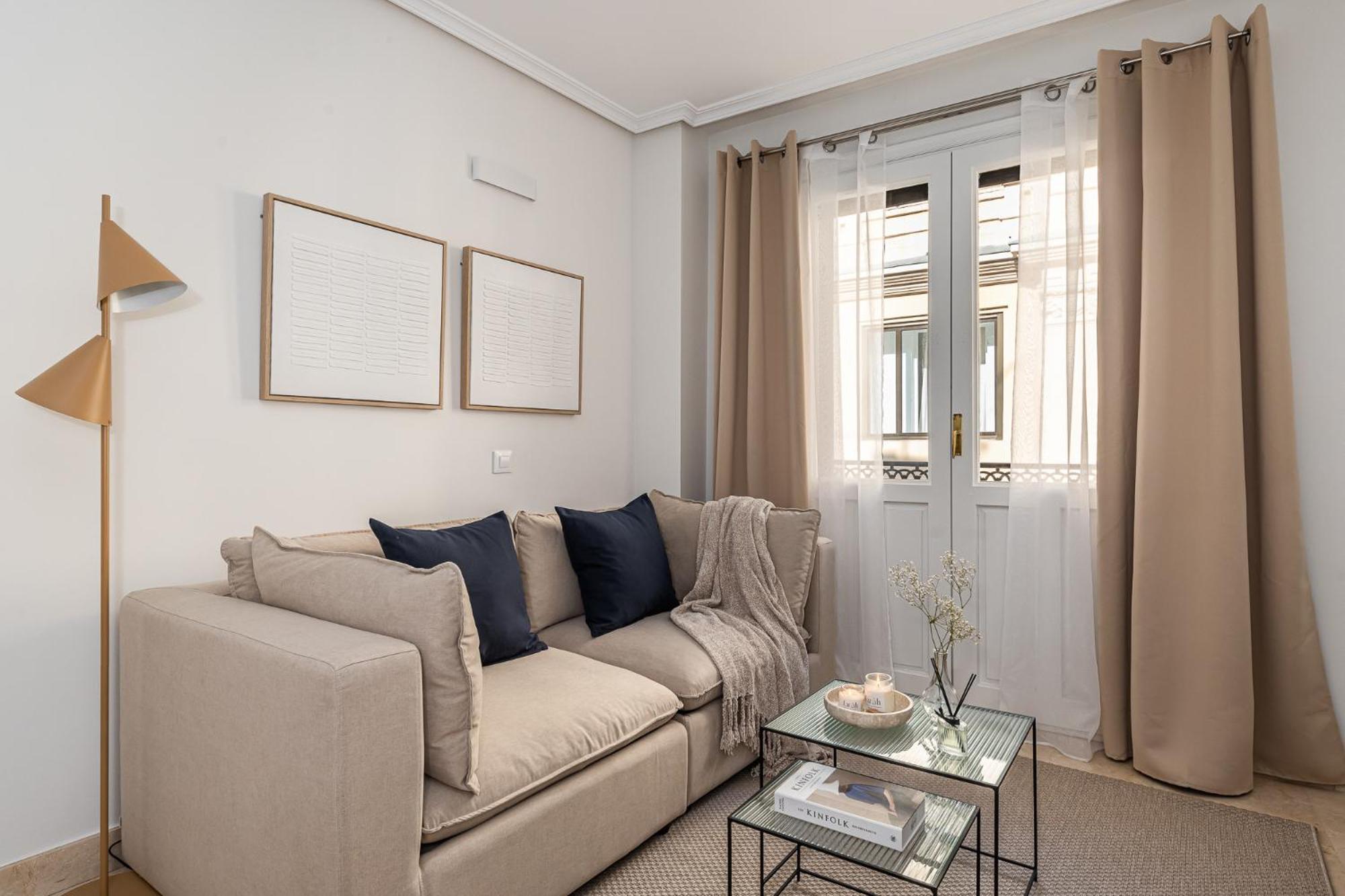 Waou Gran Via Apartment II - Corta Duracion Madryt Zewnętrze zdjęcie
